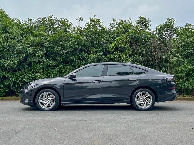 Volkswagen Lamando 2022 Lamando L 280TSI DSG Spicy Edition exterior photo 6