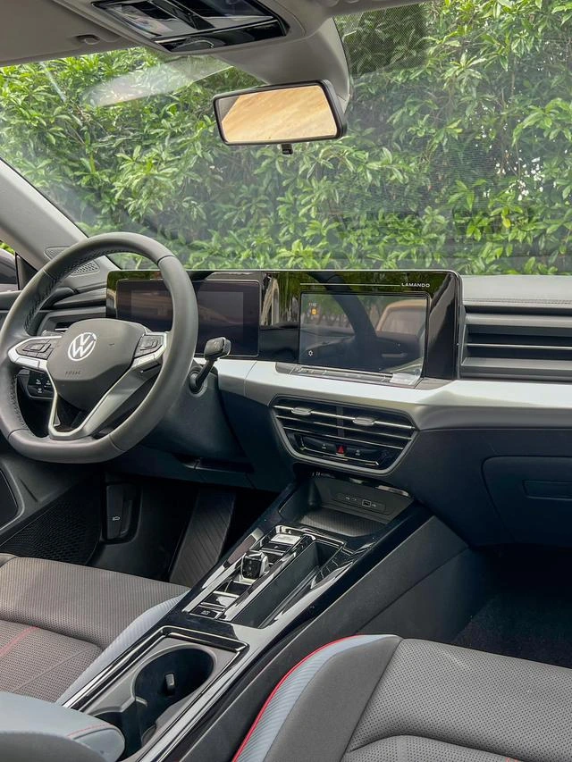 Volkswagen Lamando 2022 Lamando L 280TSI DSG Spicy Edition interior photo 12