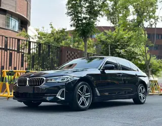 BMW 5 Series 2022 Segundo cambio 530Li Líder Traje de lujo