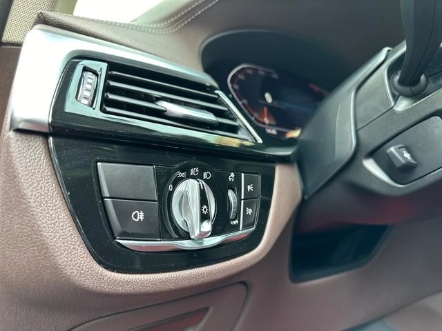 BMW 5 Series 2022 Second change 530Li Leading Type Luxury Set exterior photo 7