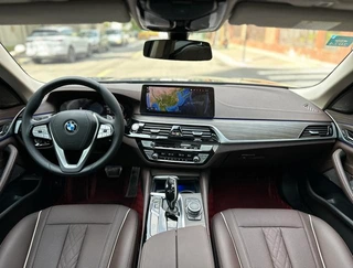 BMW 5 Series 2022 Second change 530Li Leading Type Luxury Set interior photo 15