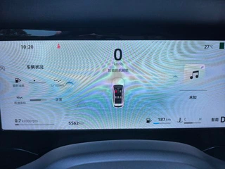 Geely Monjaro 2025 2.0TD Versión en la nube con tracción en dos ruedas interior foto 13 Geely Monjaro 2025 2.0TD Versión en la nube con tracción en dos ruedas interior foto 13