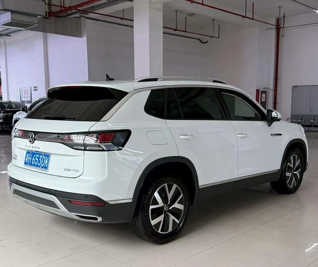 Volkswagen Tayron 2024 330TSI Tracción a dos ruedas de lujo Plus Versión avanzada interior foto 9 Volkswagen Tayron 2024 330TSI Tracción a dos ruedas de lujo Plus Versión avanzada interior foto 9