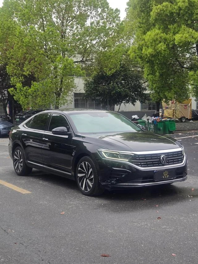 Volkswagen Passat 2023 Модификация 330TSI Роскошная версия экстерьер фото 3