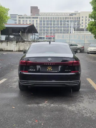 Volkswagen Passat 2023 Модификация 330TSI Роскошная версия интерьер фото 9