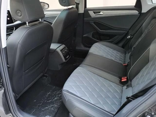 Volkswagen Sagitar 2023 300TSI DSG Premium Edition interior photo 16