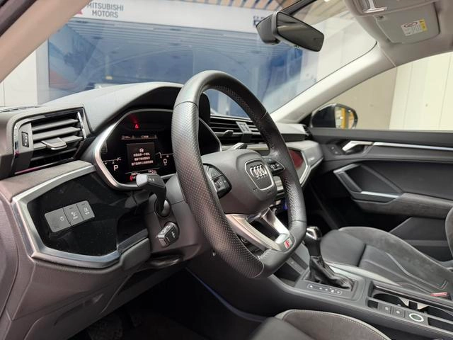Audi Q3 Sportback 2022 40 TFSI Fashionable exterior photo 10