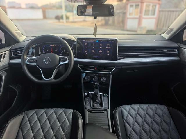 Volkswagen Sagitar 2023 300TSI DSG Premium Edition exterior photo 3