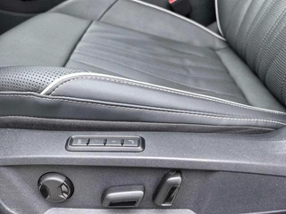 Volkswagen Passat 2023 330TSI Star Star Premium Edition intérieur photo 16