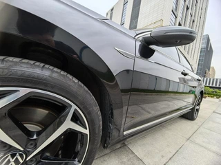 Volkswagen Passat 2023 330TSI Star Star Premium Edition intérieur photo 18