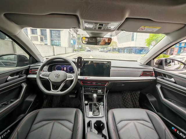 Volkswagen Lavida 2024 300TSI DSG Star Leading Edition exterior photo 4