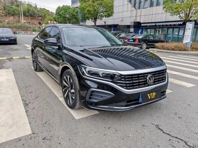 Volkswagen Passat 2024 380TSI Elite Edition exterior photo 2