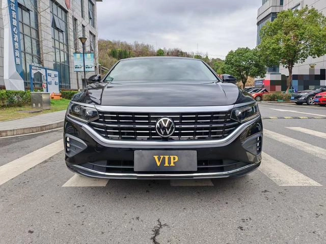 Volkswagen Passat 2024 380TSI Elite Edition exterior photo 3