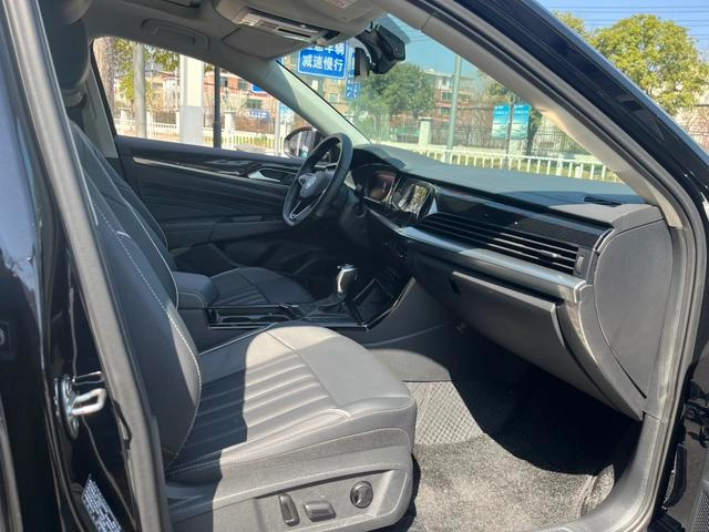 Volkswagen Passat 2023 Reforma 330TSI Edición Star Elite exterior foto 6 Volkswagen Passat 2023 Reforma 330TSI Edición Star Elite exterior foto 6