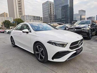 Mercedes-Benz A-Class 2023 A 200 L Sport Sedan Fashion Edition exterior photo 3