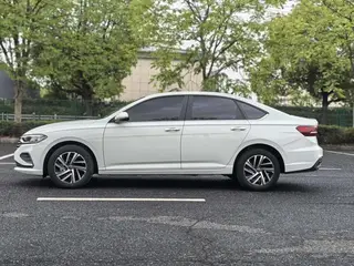 Volkswagen Lavida 2023 1.5L Versión automática exterior foto 2