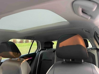 Volkswagen Golf 2021 280TSI DSG Pro interior photo 11