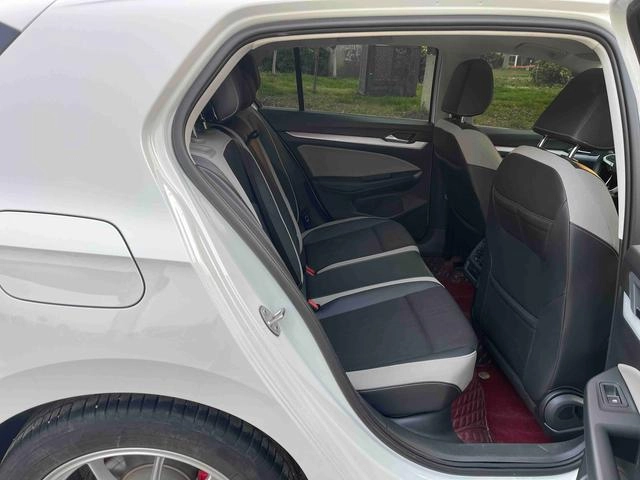 Volkswagen Golf 2021 280TSI DSG Pro interior photo 13