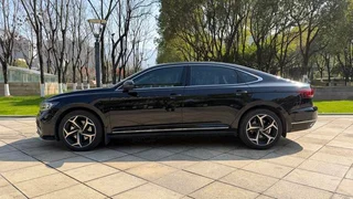 Volkswagen Passat 2025 outstanding 380TSI Star Dragon Edition exterior photo 4