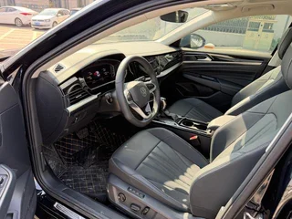Volkswagen Passat 2025 outstanding 380TSI Star Dragon Edition exterior photo 8
