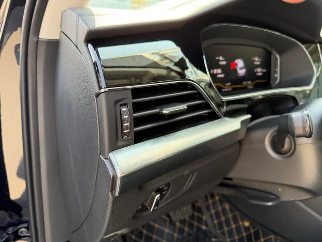 Volkswagen Passat 2025 outstanding 380TSI Star Dragon Edition interior photo 12