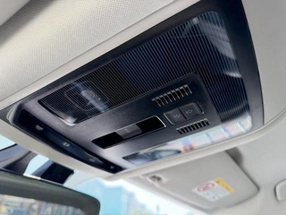 Volkswagen Passat 2025 outstanding 380TSI Star Dragon Edition interior photo 17