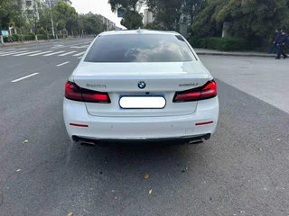 BMW 5 Series 2022 Three changes 530Li Premium Class Luxury Set exterior photo 4