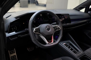 Volkswagen Golf GTI 2023 380TSI DSG GTI intérieur photo 10