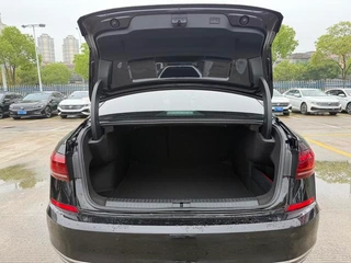 Volkswagen Passat 2023 330TSI Звездное небо Deluxe Edition экстерьер фото 7 Volkswagen Passat 2023 330TSI Звездное небо Deluxe Edition экстерьер фото 7