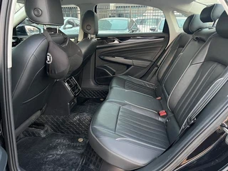 Volkswagen Passat 2022 330TSI Elite Edition interior photo 17
