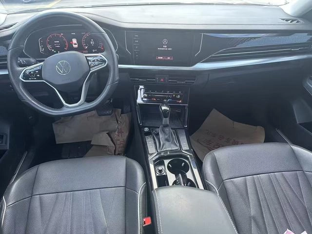Volkswagen Passat 2023 Reforma 330TSI Edición Star Elite interior foto 9 Volkswagen Passat 2023 Reforma 330TSI Edición Star Elite interior foto 9