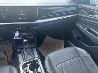 Volkswagen Passat 2023 Reforma 330TSI Edición Star Elite interior foto 10 Volkswagen Passat 2023 Reforma 330TSI Edición Star Elite interior foto 10