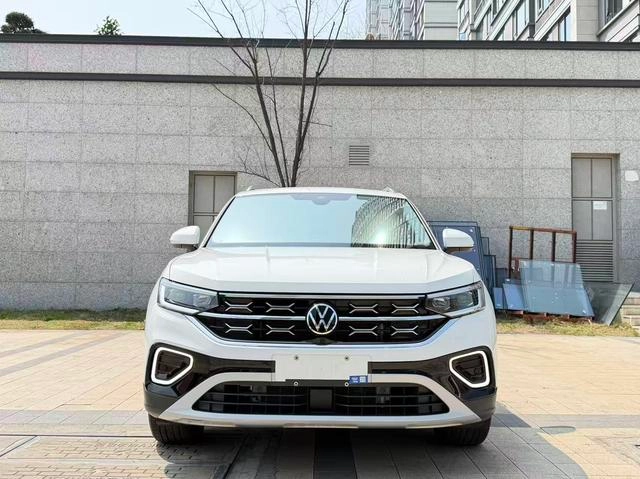 Volkswagen Tayron 2024 330TSI Двухприводный люкс Plus Расширенная версия экстерьер фото 2
