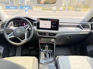 Volkswagen Tayron 2024 330TSI Двухприводный люкс Plus Расширенная версия интерьер фото 8