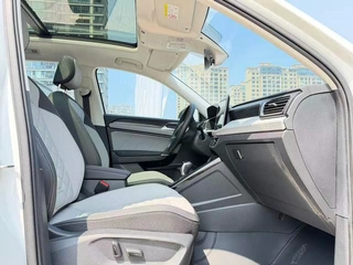 Volkswagen Tayron 2024 330TSI Двухприводный люкс Plus Расширенная версия интерьер фото 10