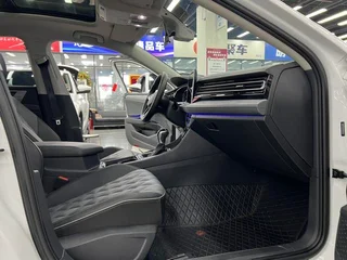 Volkswagen Sagitar 2023 300TSI DSG Premium Edition exterior photo 7