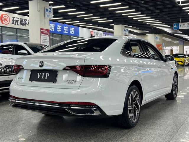 Volkswagen Sagitar 2023 300TSI DSG Premium Edition interior photo 10