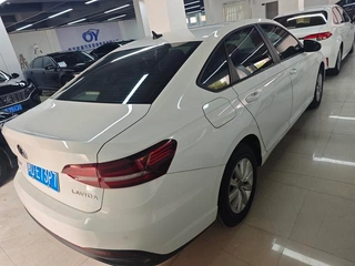 Volkswagen Lavida 2023 Reforma 1.5L Versión automática exterior foto 5 Volkswagen Lavida 2023 Reforma 1.5L Versión automática exterior foto 5