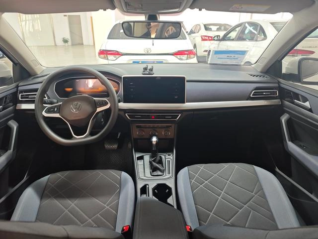 Volkswagen Lavida 2023 Reforma 1.5L Versión automática interior foto 8 Volkswagen Lavida 2023 Reforma 1.5L Versión automática interior foto 8