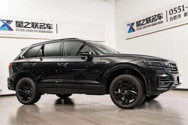 Volkswagen Touareg 2022 3.0TSI Sharp Edition obsidian black sports suit exterior photo 6