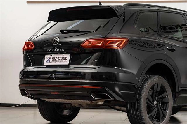 Volkswagen Touareg 2022 3.0TSI Sharp Edition obsidian black sports suit exterior photo 8