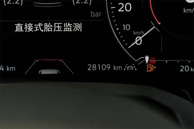 Volkswagen Touareg 2022 3.0TSI Sharp Edition obsidian black sports suit interior photo 11