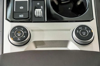 Volkswagen Touareg 2022 3.0TSI Sharp Edition obsidian black sports suit interior photo 18