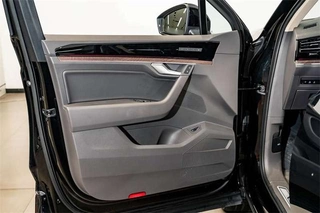 Volkswagen Touareg 2022 3.0TSI Sharp Edition obsidian black sports suit interior photo 20