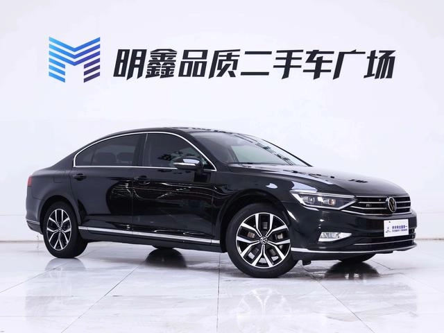 Volkswagen Magotan 2020 330TSI DSG Líder exterior foto 6