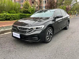 Volkswagen Sagitar 2025 300TSI DSG Превосходная версия