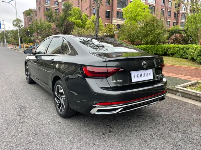 Volkswagen Sagitar 2025 300TSI DSG Превосходная версия интерьер фото 12 Volkswagen Sagitar 2025 300TSI DSG Превосходная версия интерьер фото 12