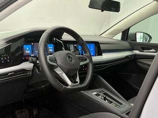 Volkswagen Golf 2021 280TSI DSG Pro interior photo 9