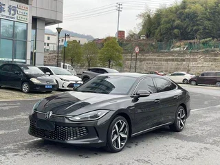 Volkswagen Lamando 2024 Lamando L 280TSI DSG Versión picante
