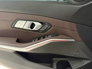 BMW 3 Series 2021 Second change 325Li M Sports Night Suit interior photo 11